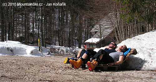 Odpočinek po náročném skialpu
