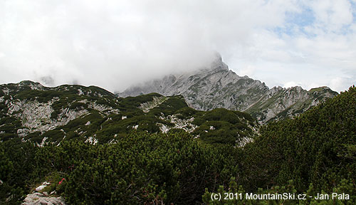 Ojstrica – 2350 m – zahalená v mlze