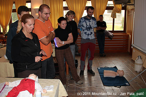 Část účastníků resuscitačního workshopu