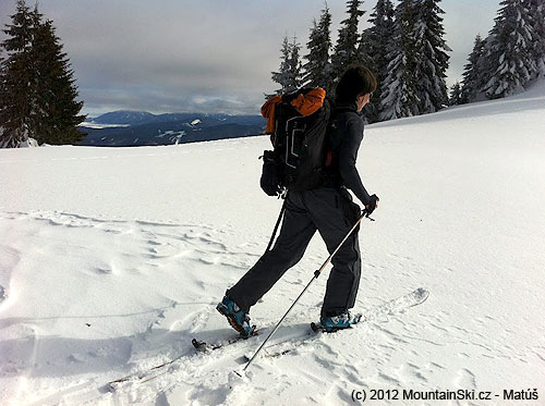 To je on, drahy ale potrebny ruksak Snowpulse Pro 35 RAS. Na cenu sa nepytajte