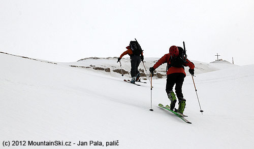 Na dohled 2465 m vysokého Dóme du Mzaar