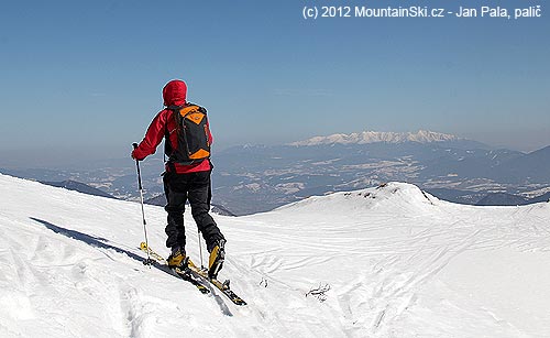 S BCA Float 18 pod hřebenem Malé Fatry – výhled na Západní Tatry