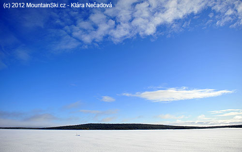 Zamrzlé jezero Särkijärvi