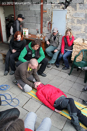 Opakování resuscitace