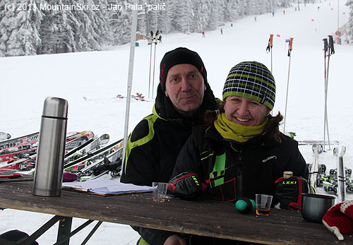 Martin Růžička a Kateřina Manestarová mohou za testování lyží ELAN