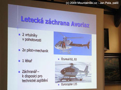 Vybavení letecké záchranky v Avoriaz