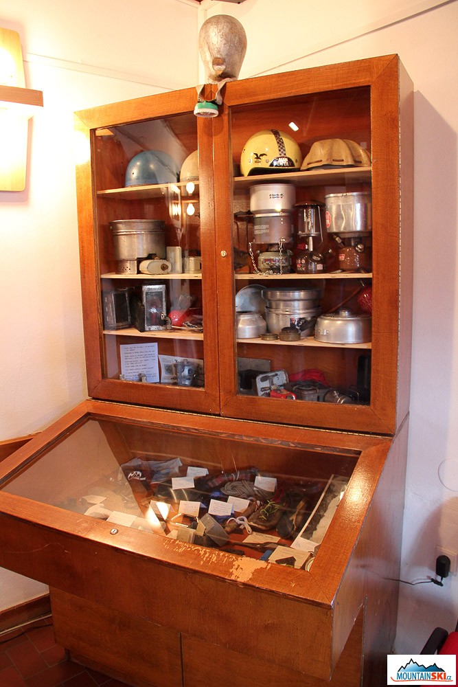 Historický horolezecký hardware