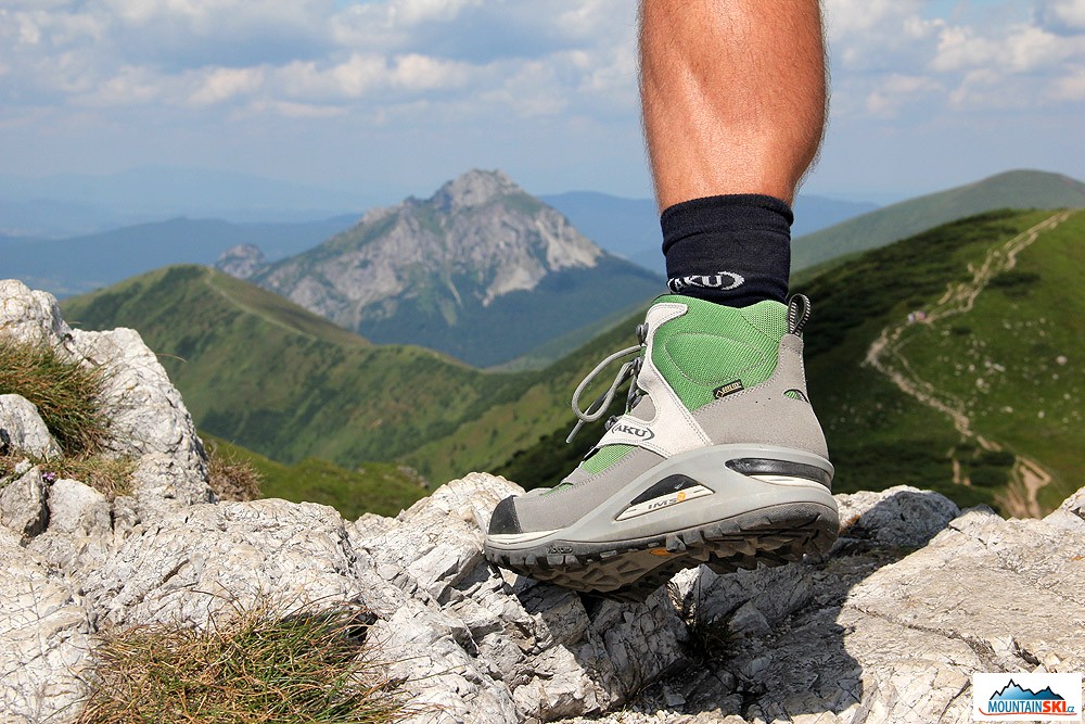 Vibram bezpečně drží i jen na kousku podrážky