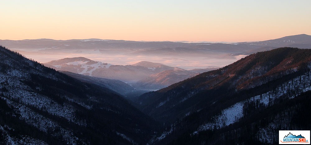 Ranní výhled od chaty Kosodrevina