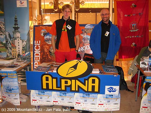 Stánek CK Alpina v KD Ládví
