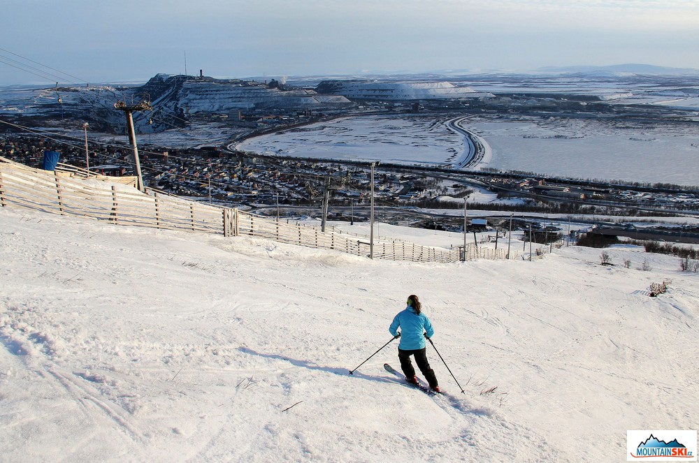 S dolem na železnou rudu v pozadí – to je Kiruna