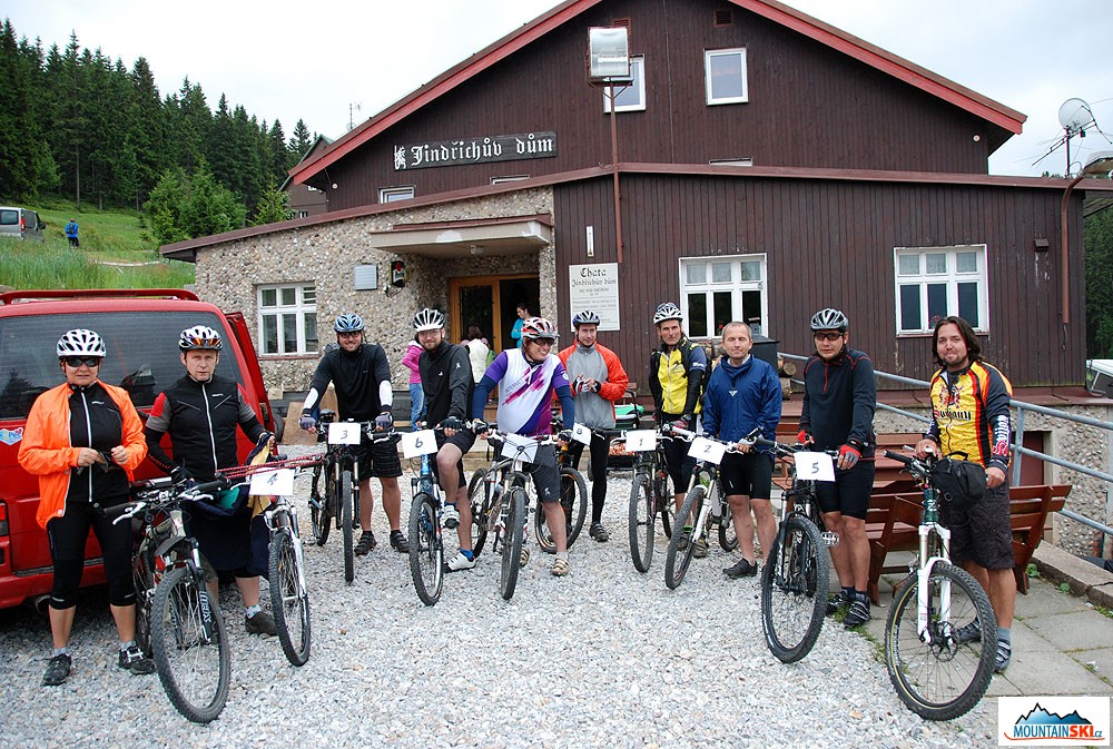Cyklokopec 2014 – start u Jindřichova domu
