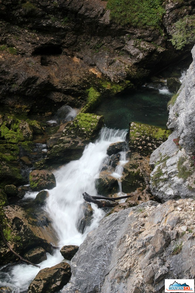 Dolní část Slapu Savica nad Bohinjským jezerem