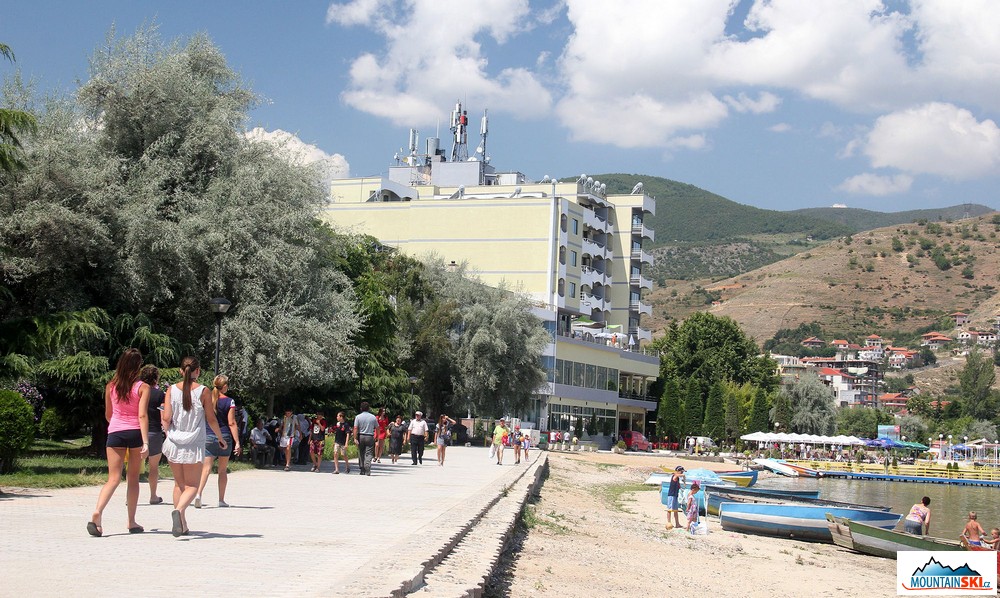 Pogradec – albánské vnitrozemské centrum letní turistiky