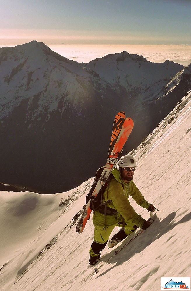 Nastupujeme do severky Lenzspitze – foto Miro Peťo