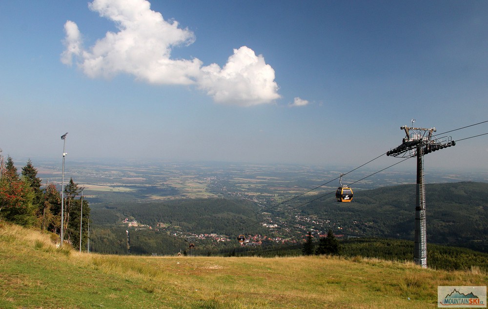 Polský ski centar a lanovka končící u chaty Stóg Izerski