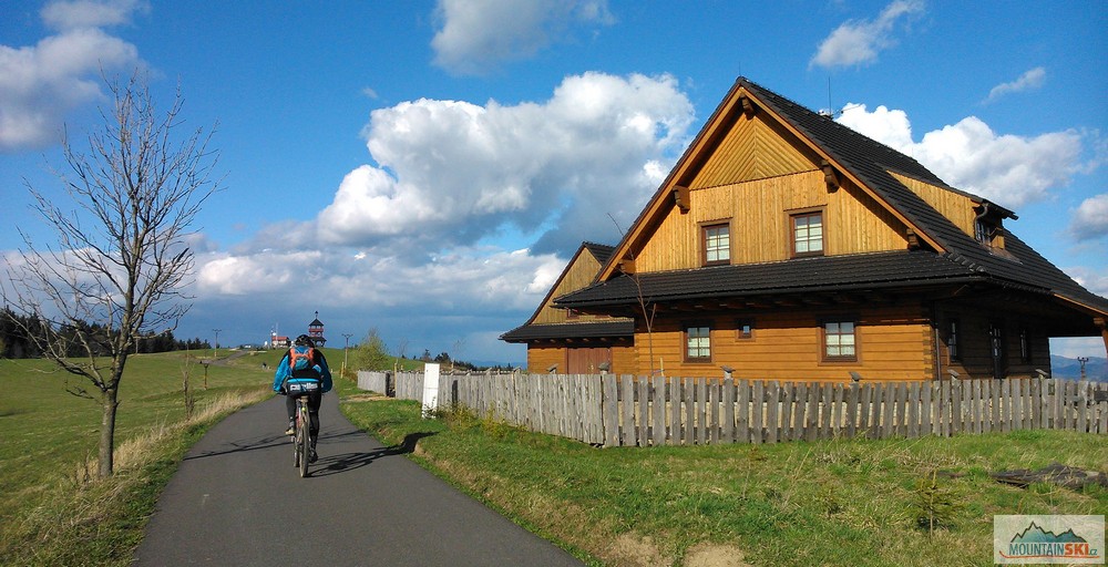 Meteostanice a zároveň rozhledna Maruška je už na dohled