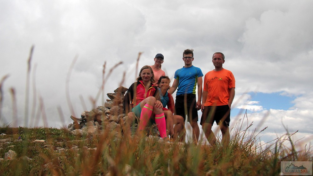 Vrchol Turčinu (2702 m) – bylo nás pět