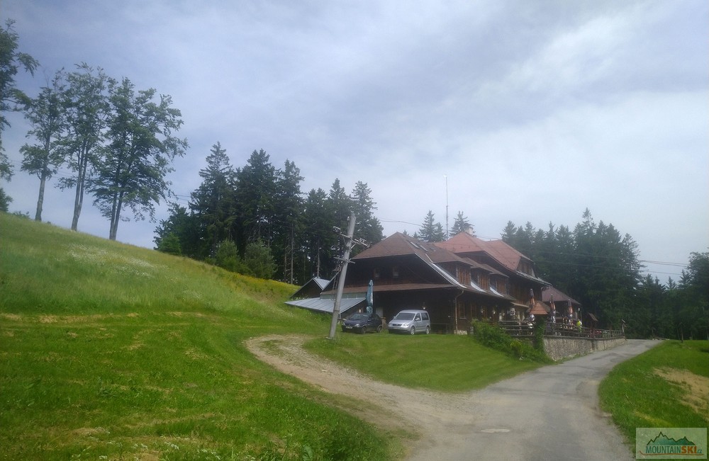 Dojíždíme na Vsacký Cáb (841 m)