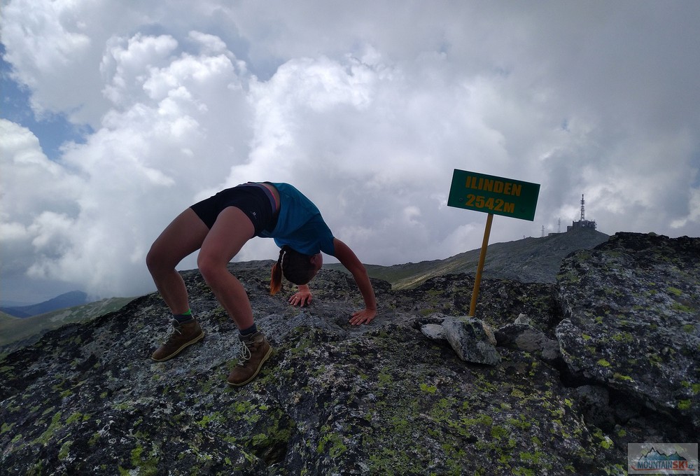 Další most – tentokrát vrchol Ilinden (2542 m)