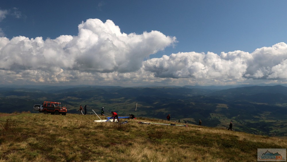 Ke startu se chystají i tři rogalisti