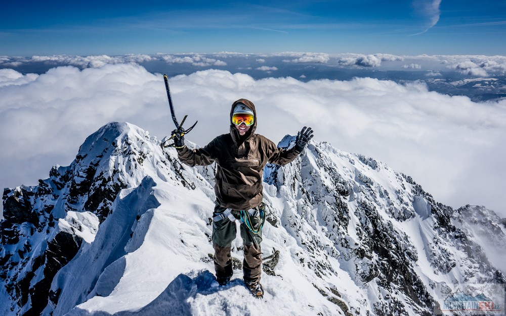 Polarizační brýle Steep na vrcholu Gerlachovského štítu ve Vysokých Tatrách, Protivětru