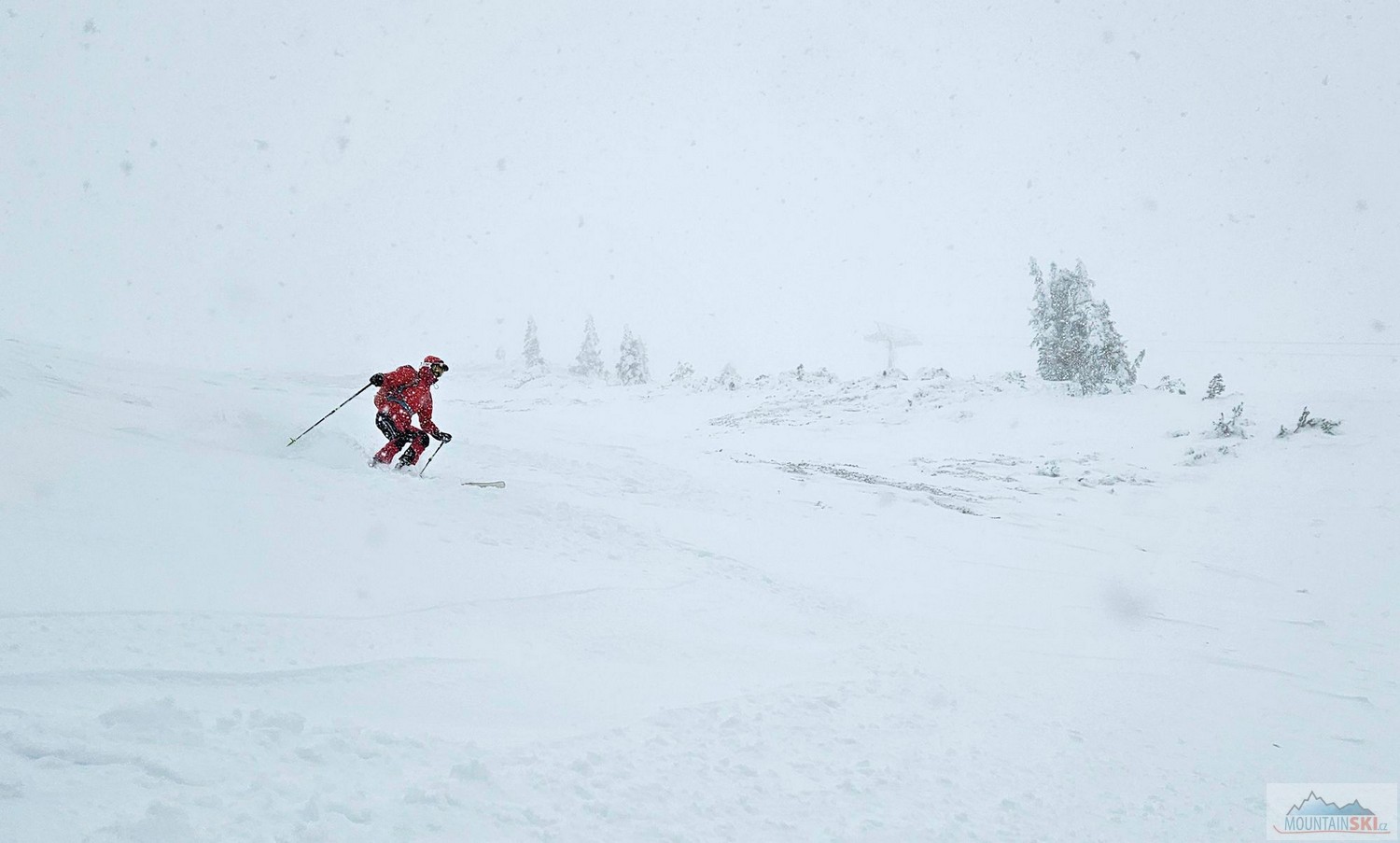 Zářijový freeride na černé sjezdovce, co víc si přát…